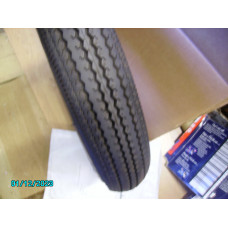  440 x 10 tyre - similar tread pattern to original  Michelin tyre. [N-16:07- Car NE]