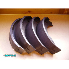 brake shoes relined - set of 4   ( EXCHANGE) [N-19:66-Car-RE]